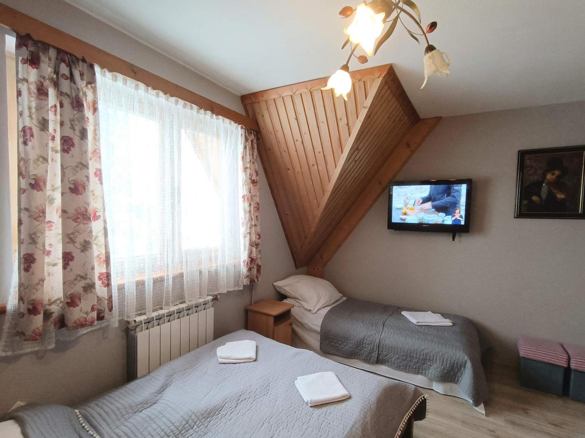 Goscinne Janina Bochenczak Homestay